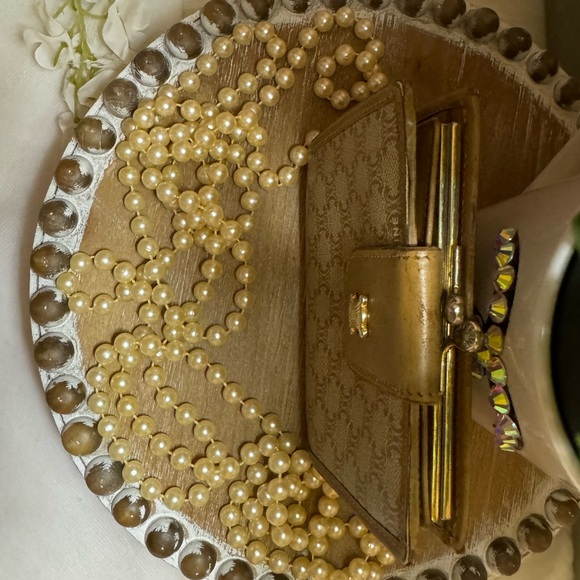 Celine Kisslock Compact Wallet, Vintage - Picture 6 of 16